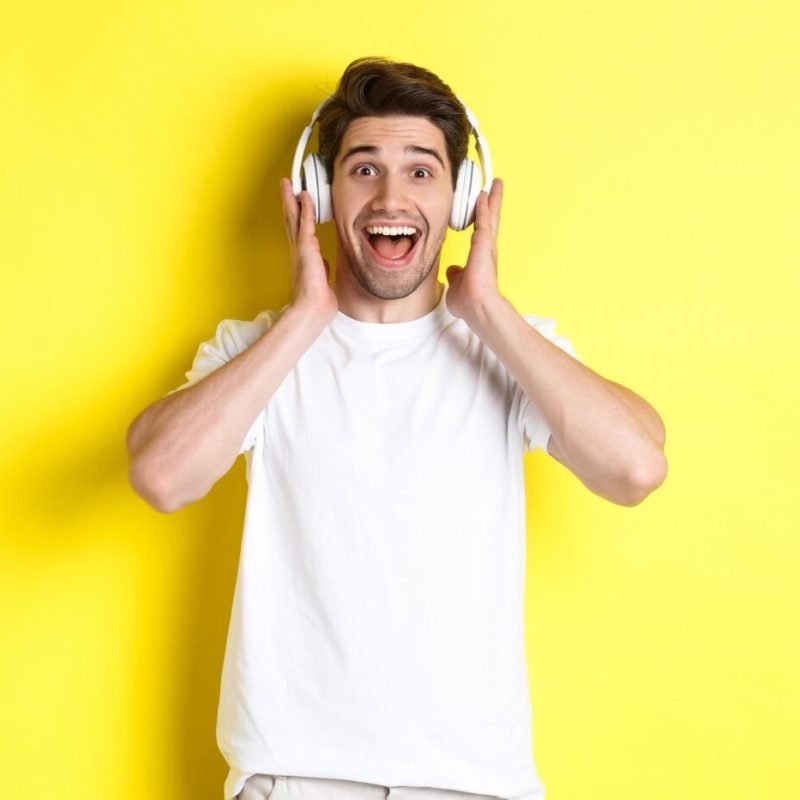 man-in-headphones-looking-surprised-and-happy-lis-2023-01-18-07-22-08.jpg